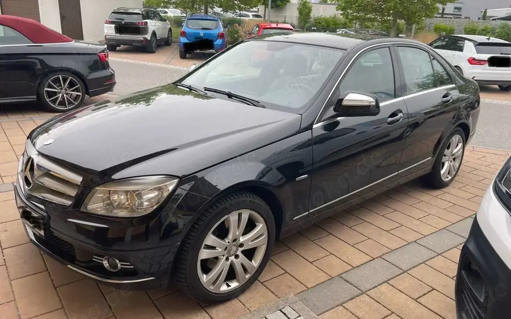 Mercedes-Benz C 220 C 220 CDI DPF Automatik Avantgarde
