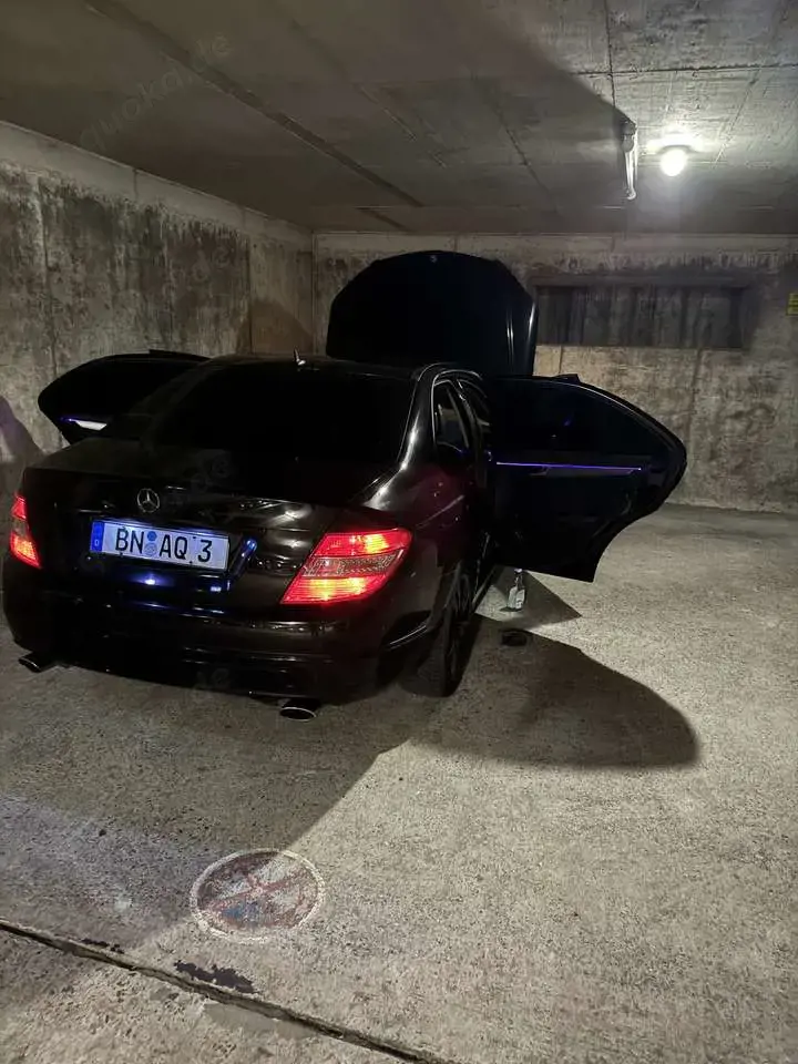 Mercedes-Benz C 350 CDI DPF 7G-TRONIC BlueEFFICIENCY Avantgarde