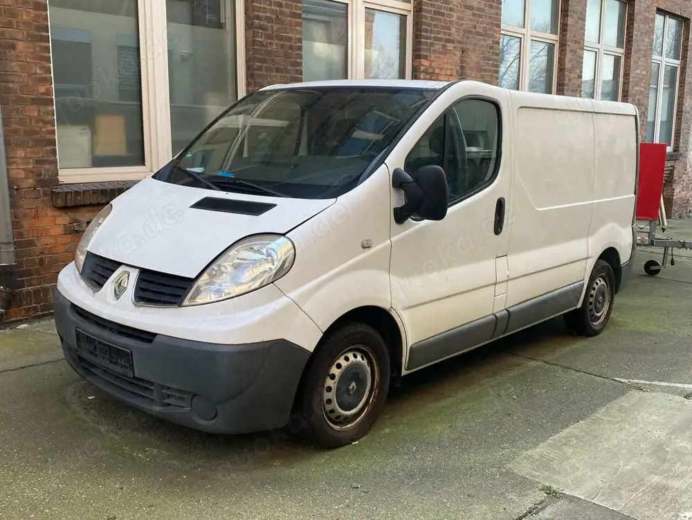 Renault Trafic Transporter sucht neuen Besitzer