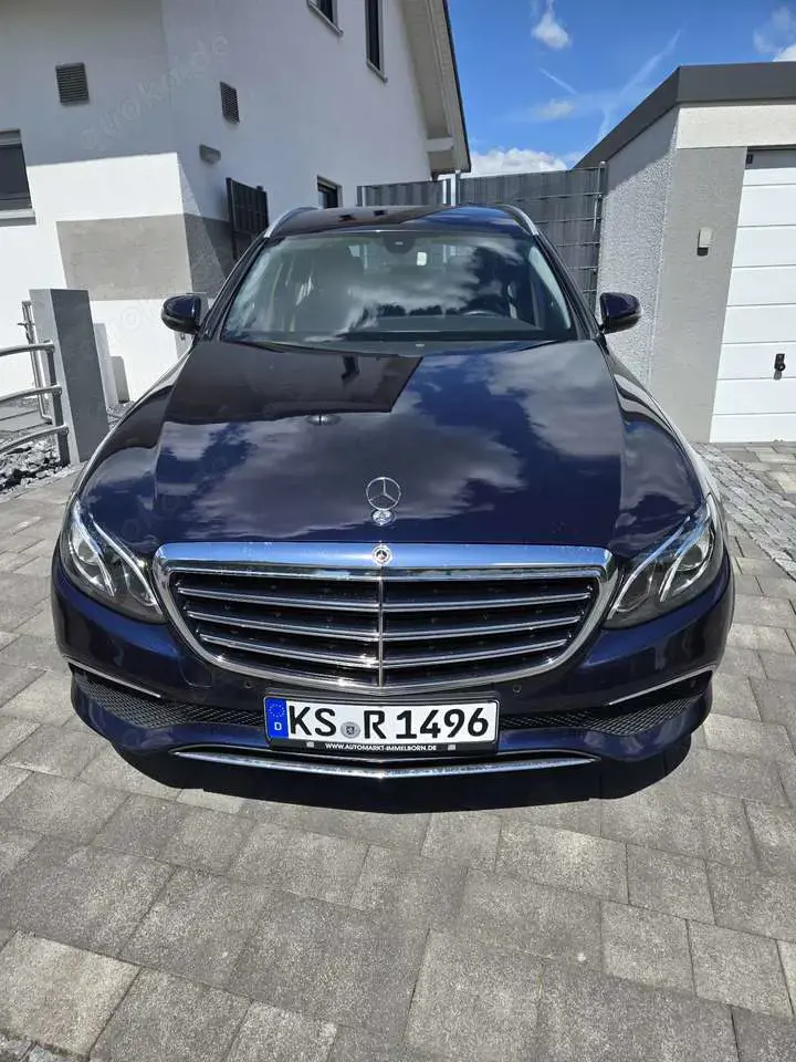Mercedes-Benz E 220 E 220 d 4Matic (213.205)