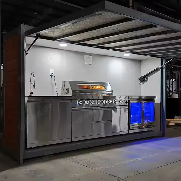 Outdoor Küche und Sichtschutz