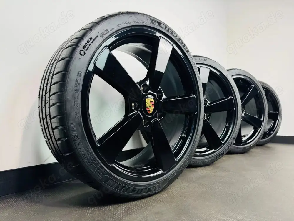 Porsche 911 992 Facelift Carrera Classic Sommer Räder