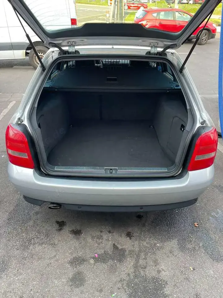 Audi A4 1.8 quattro
