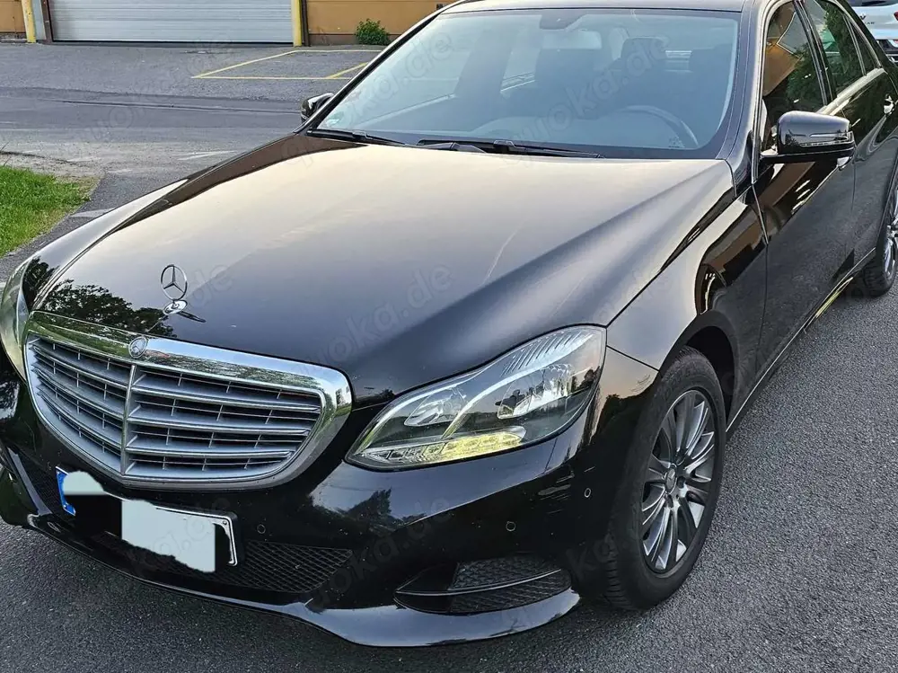 Mercedes-Benz E 220 BlueTEC 9G-TRONIC