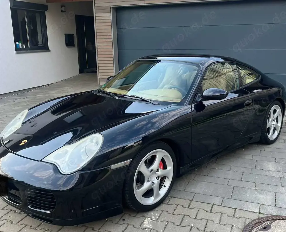 Porsche 996 911 Carrera 4S Schalter BRD