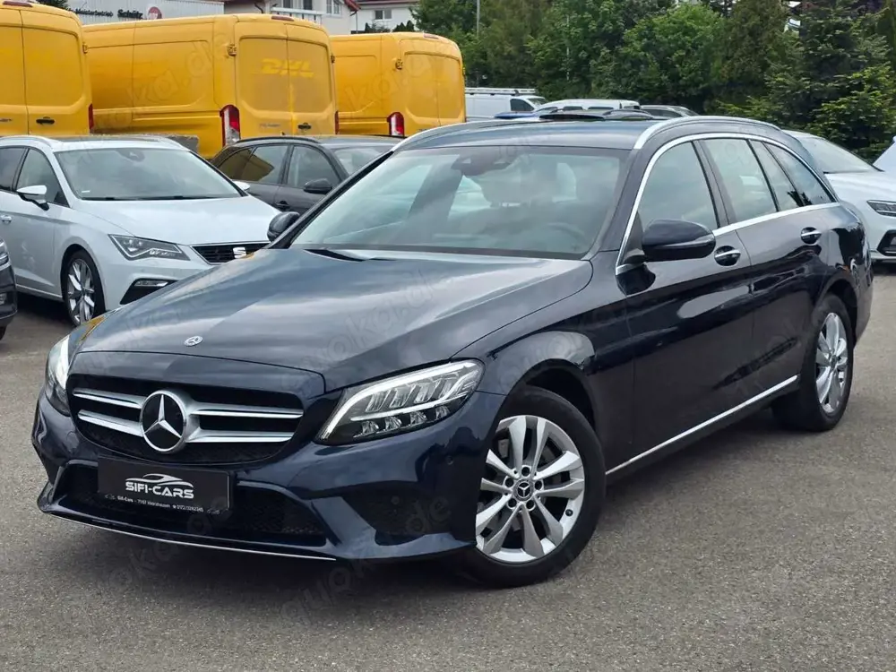 Mercedes-Benz C 220 T d*AVANTGARDE*9G*NAVI*LEDER*LED*AHK*STAND