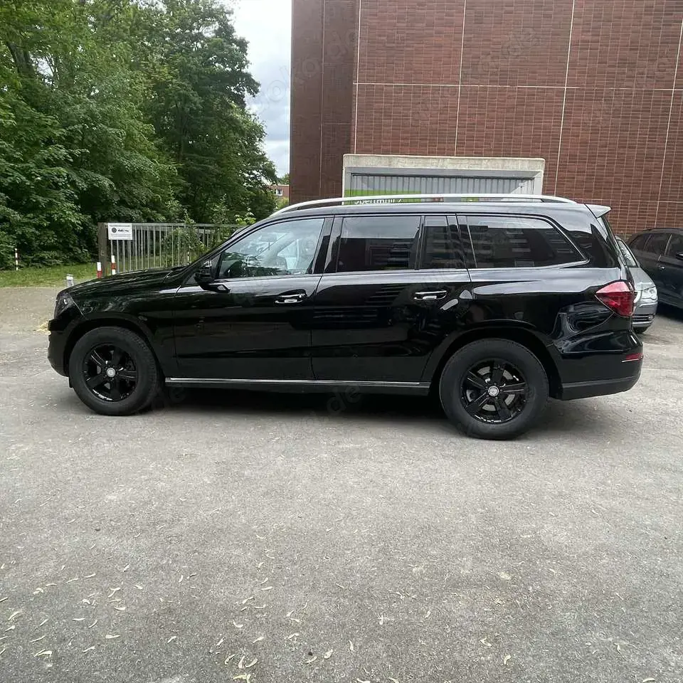 Mercedes-Benz GL 350 GL 350 BlueTec 4Matic (166.824)