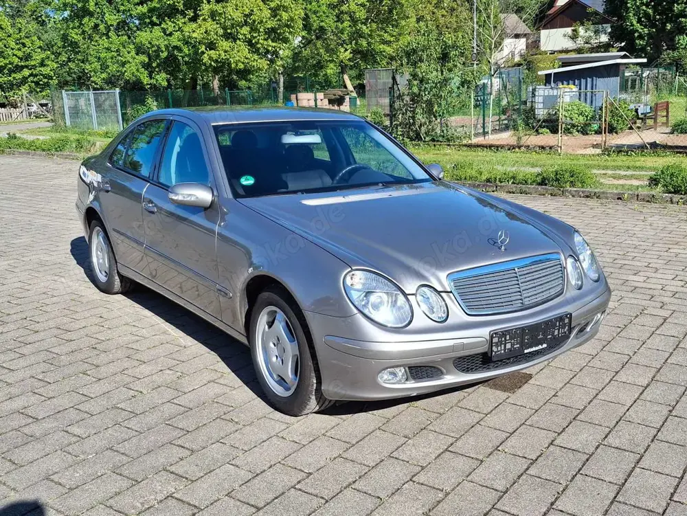 Mercedes-Benz E 200 E-Klasse Kompressor Classic