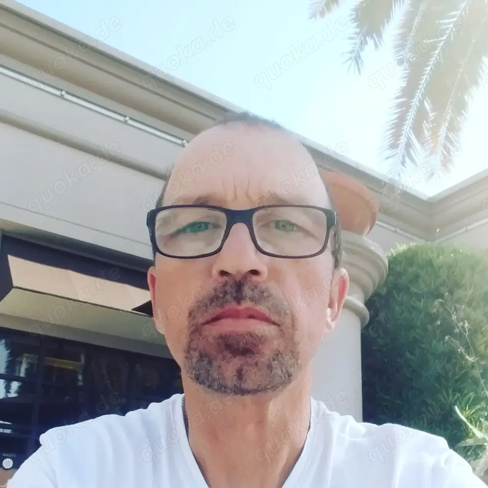 Suche nette Frau für unkomplizierten Spaß 