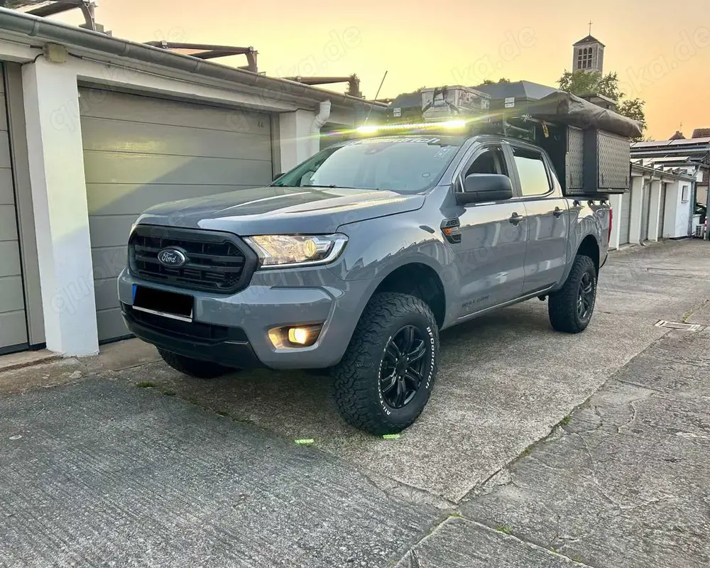 Ford Ranger Wolftrak mit AluCab Khaya Absetzkabine