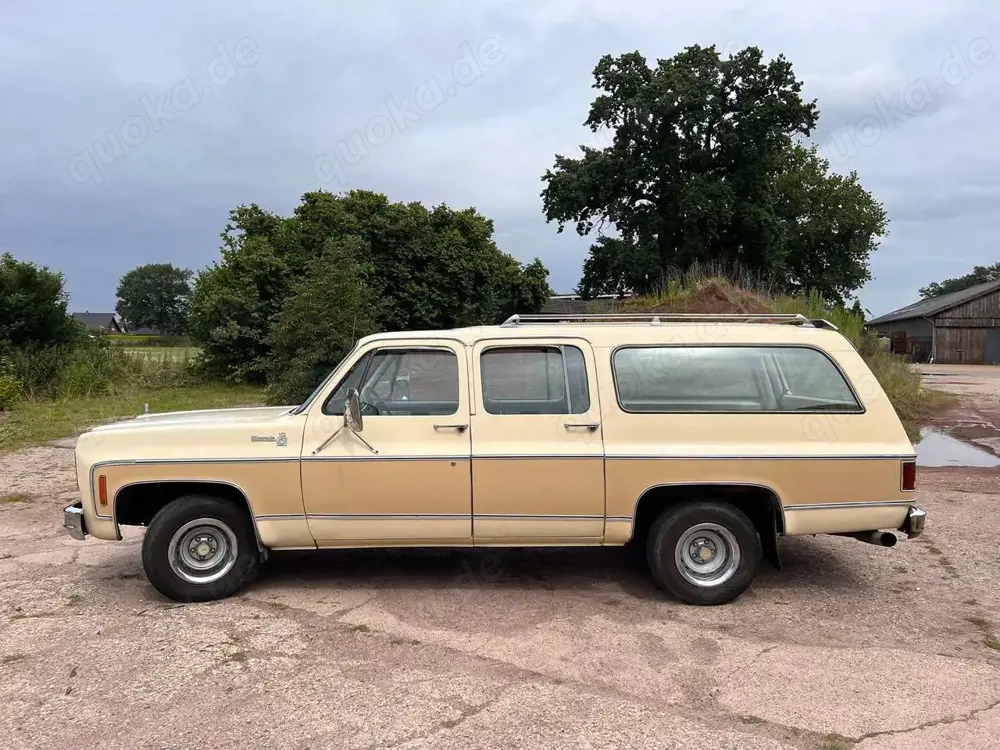 Chevrolet Suburban C10 Silverado