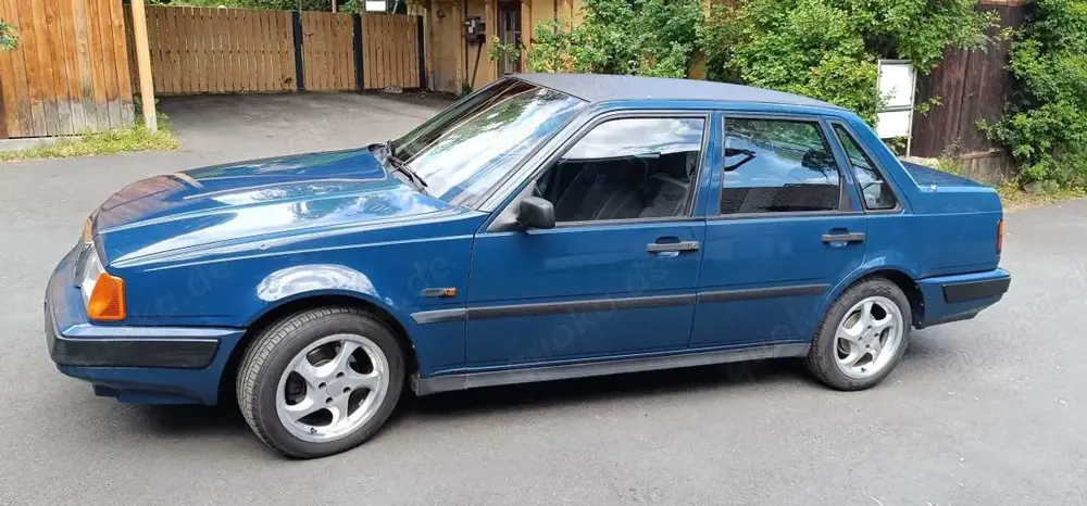 Volvo 460