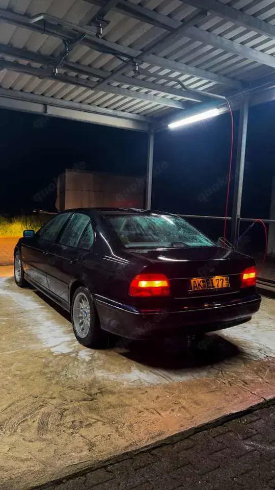 BMW 520 520i