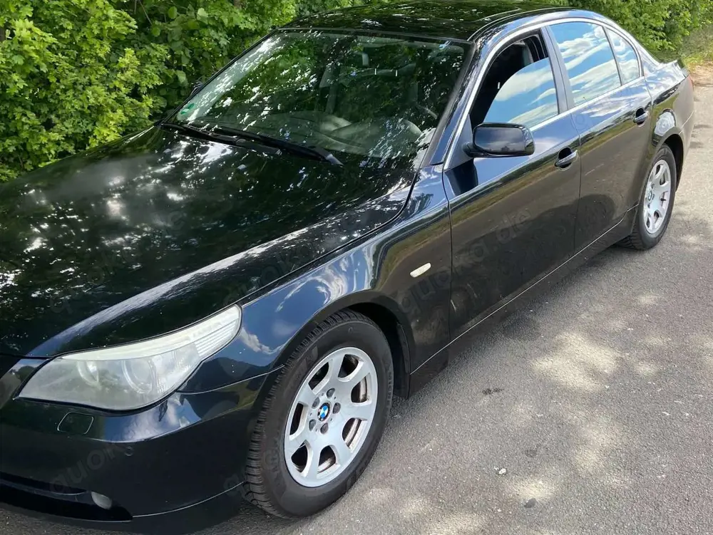 BMW 523 523i