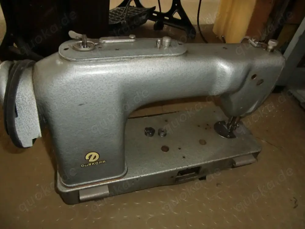 Alte Industrienähmaschine Dürkopp 211-3