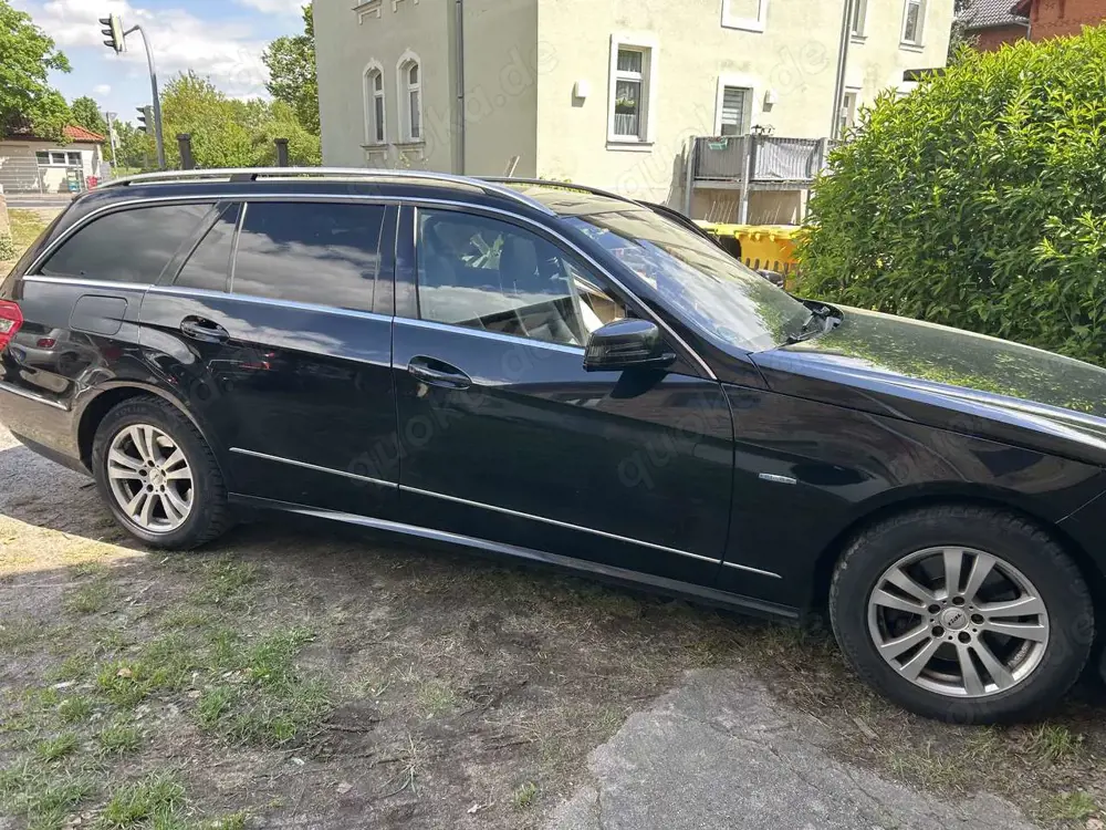 Mercedes-Benz E 350 T CDI DPF BlueEFFICIENCY 7G-TRONIC