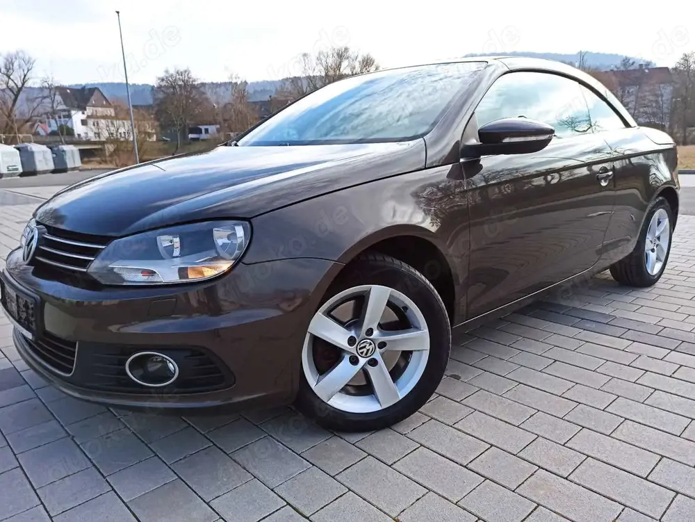 Volkswagen Eos 2,0 TDI DSG Glasdach Navi PDC SHZG Standheizung