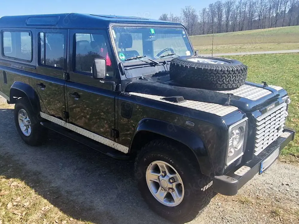 Land Rover Defender Defender 110 Station Wagon SE