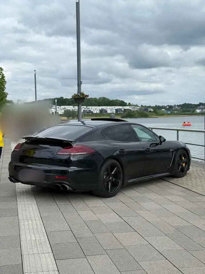 Porsche Panamera Turbo S Executive PDK
