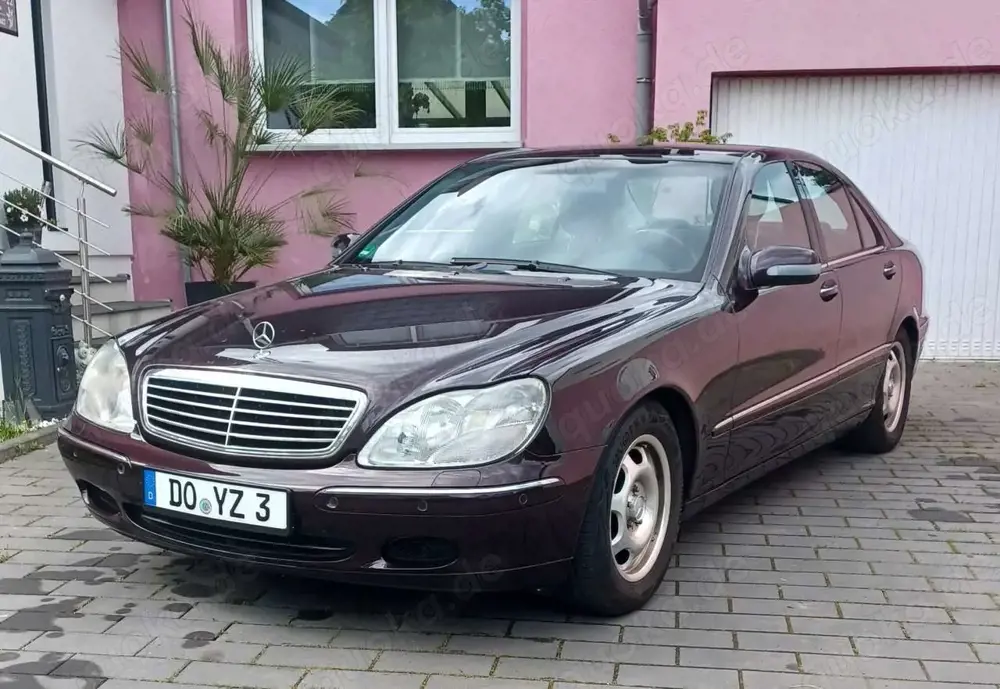 Mercedes-Benz 220 S320 W220