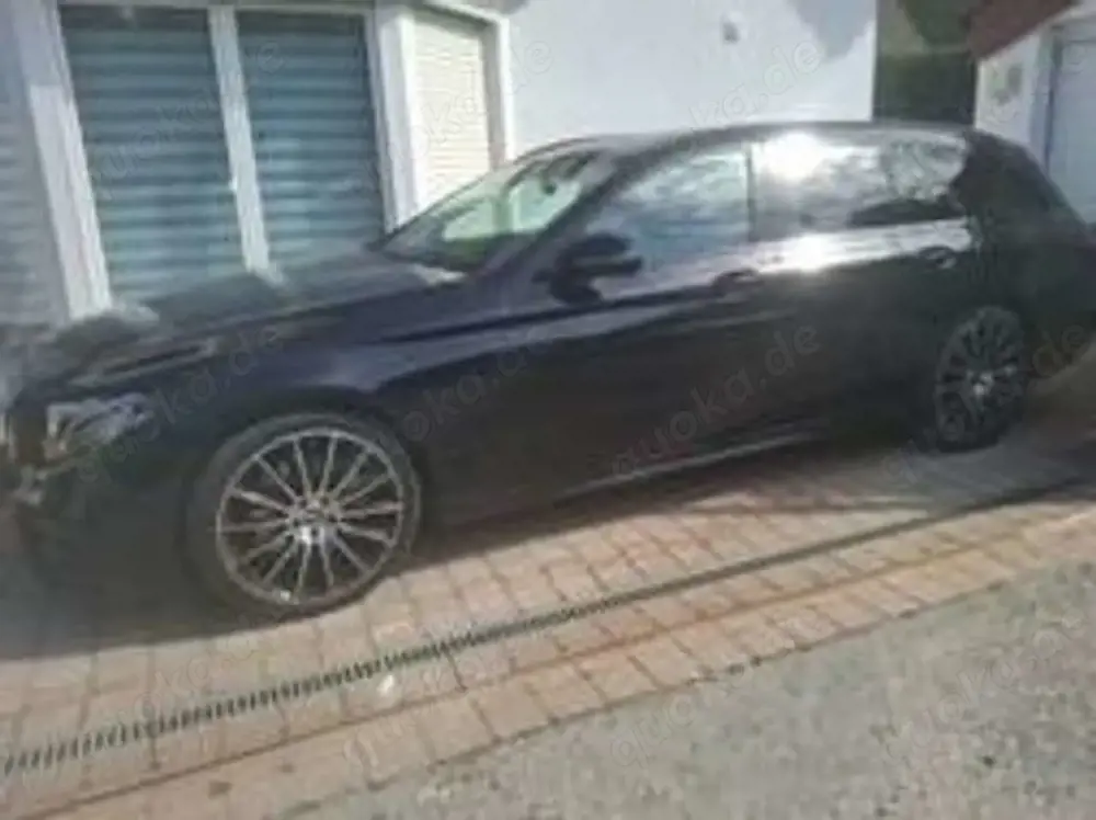 Mercedes-Benz E 200 E 200d-T-AMG-9G-Beige-Burmester-AHK-20Zoll-Night-P