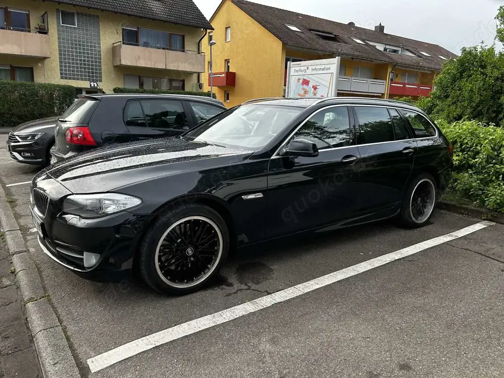 BMW 535 535d xDrive Touring Sport-Aut. *Lagerschaden*