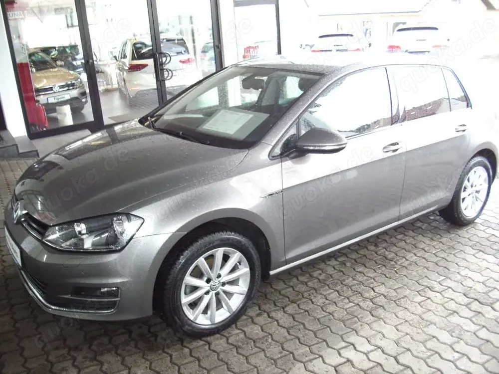 Volkswagen Golf Golf 1.2 TSI BlueMotion Technology Lounge