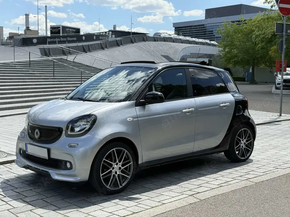 smart forFour BRABUS Xclusive VOLL TOP FALT 8FACH