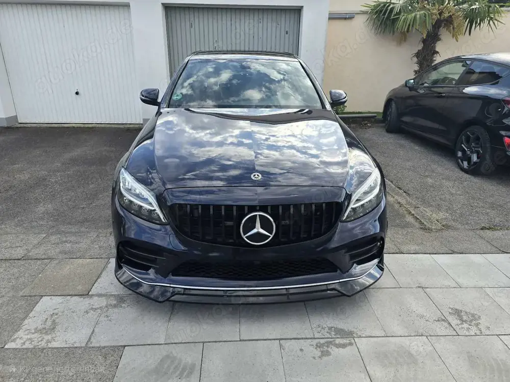 Mercedes-Benz C 200 d 9G-TRONIC AMG Line