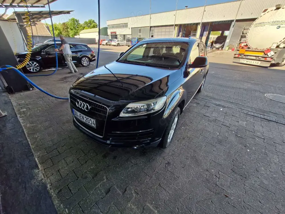 Audi Q7 Q7 3.0 TDI DPF quattro tiptronic