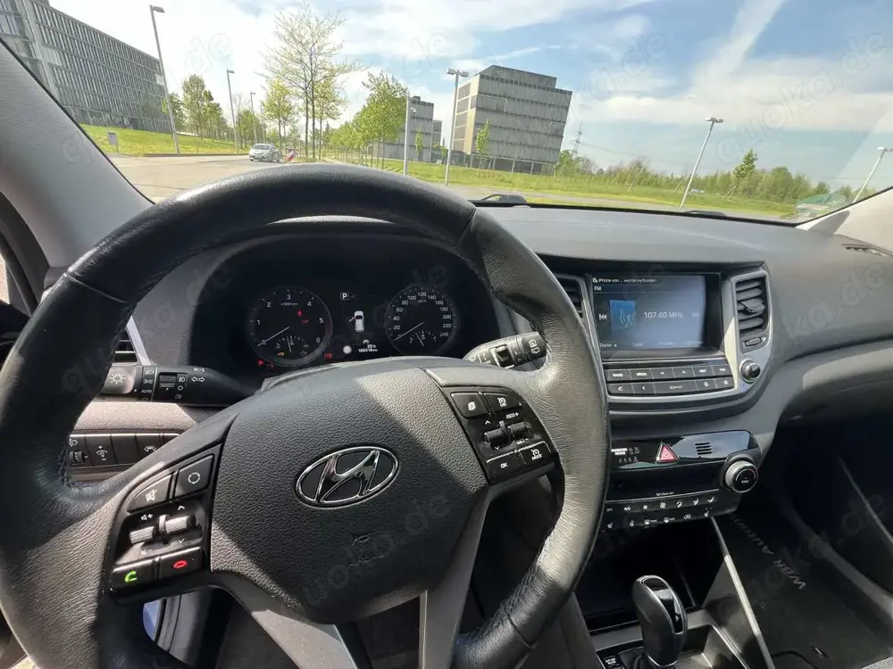 Hyundai TUCSON blue Style 2WD