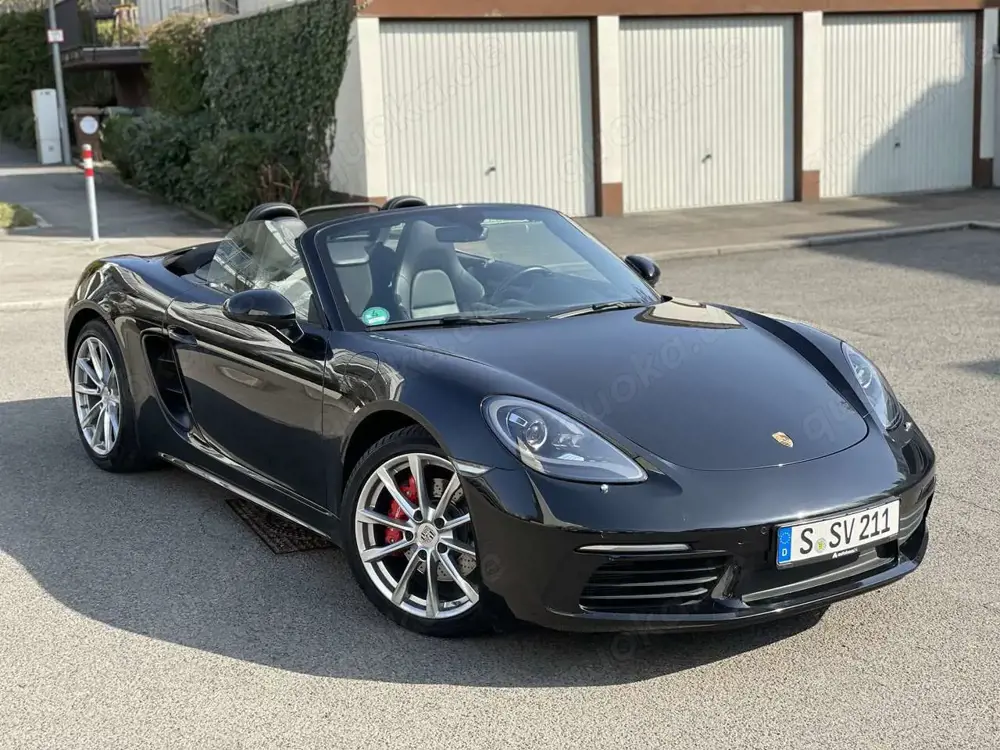 Porsche Boxster S 718 Cabrio 2J. Approved Garatie und TÜV Neu