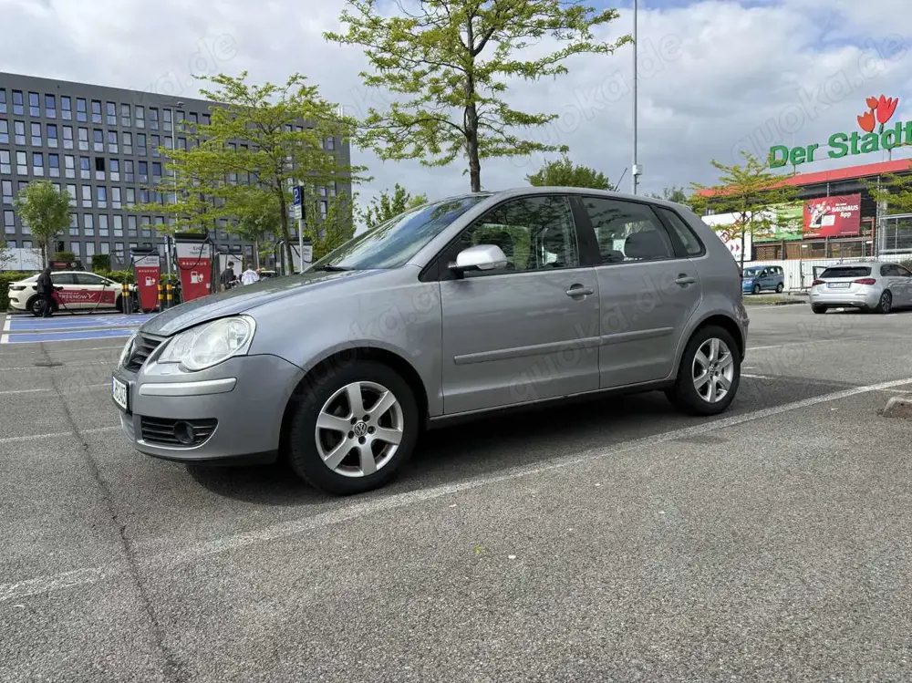 Volkswagen Polo United, 1.2 TÜV NEU, VIEL INVESTIERT