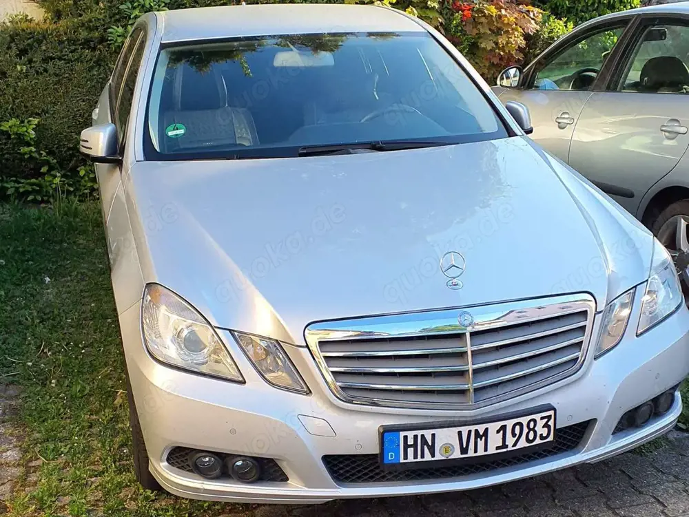 Mercedes-Benz E 220 E 220 CDI DPF BlueEFFICIENCY Automatik Elegance