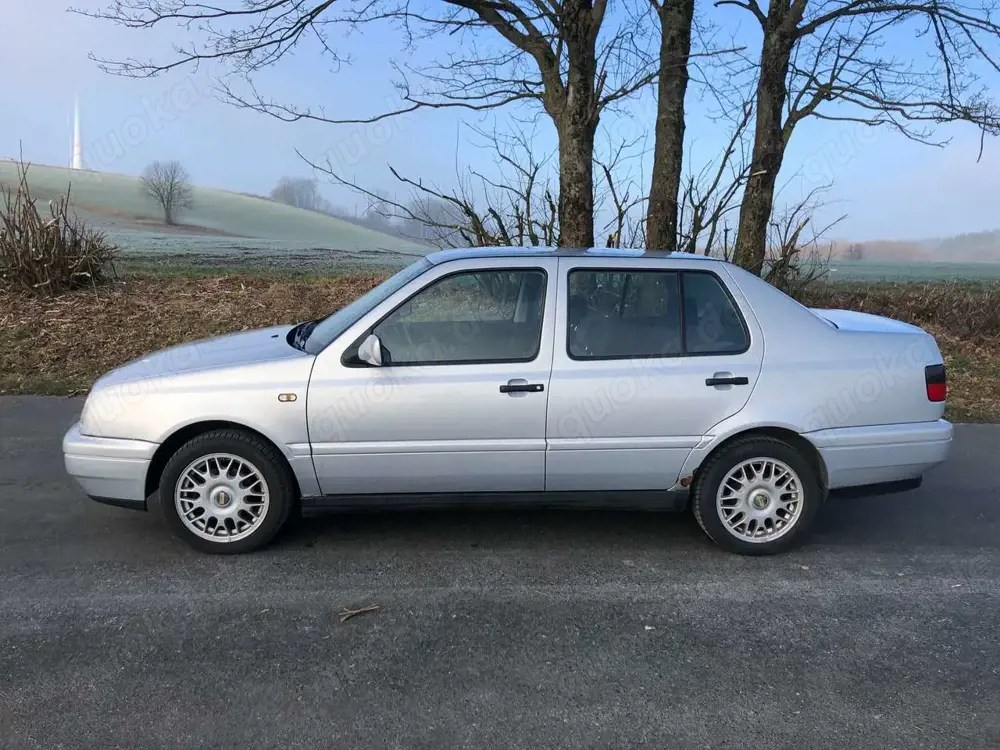 Volkswagen Vento Vento 1.8 GLX Klima Automatik Festpreis