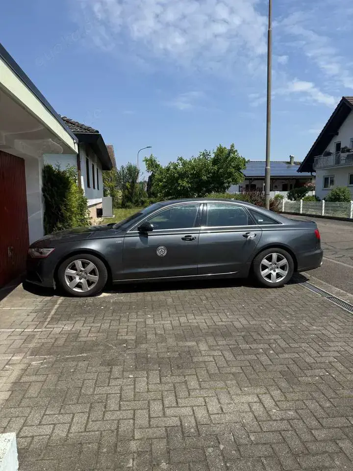 Audi A6 3.0 TDI quattro S Line, TOP Gepflegt u. Gewartet!!