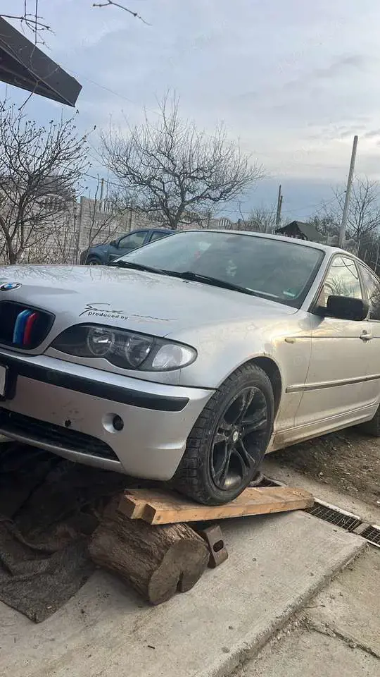 BMW 320 320d