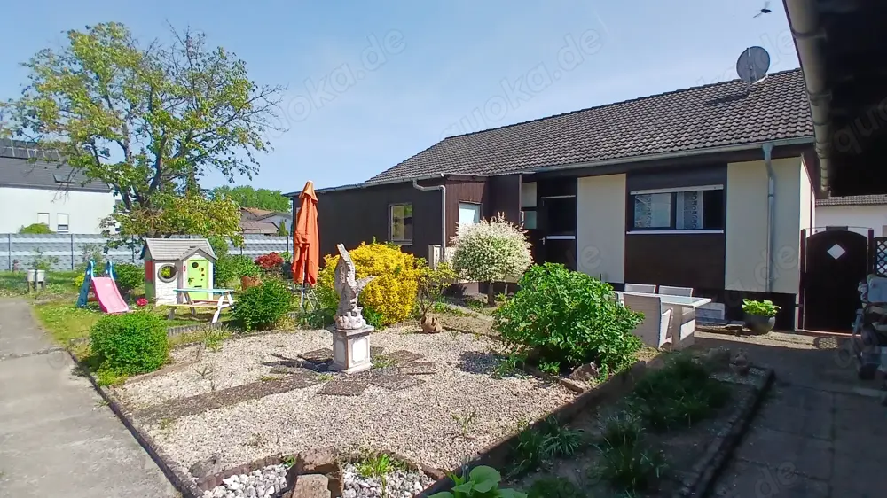 Sonniger Bungalow in ruhiger und idyllischer Lage - Hördt