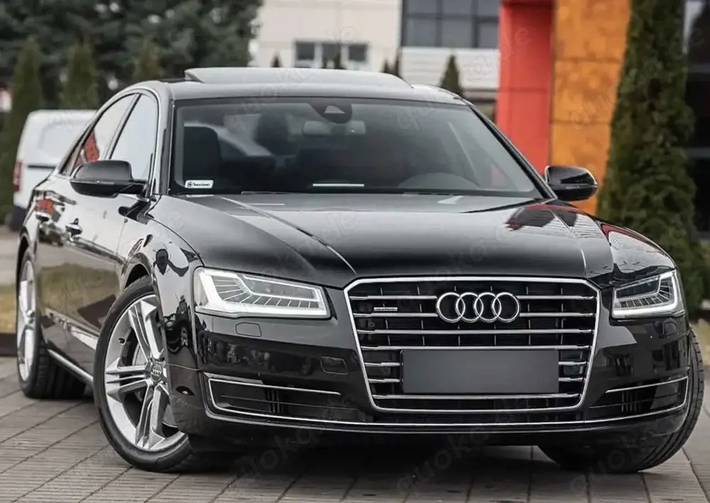 Audi A8 4.2 TDI DPF (clean diesel) quattro tiptronic