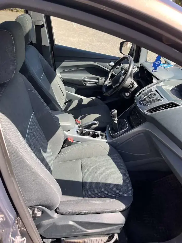 Ford C-Max 1.6 Ti-VCT Titanium