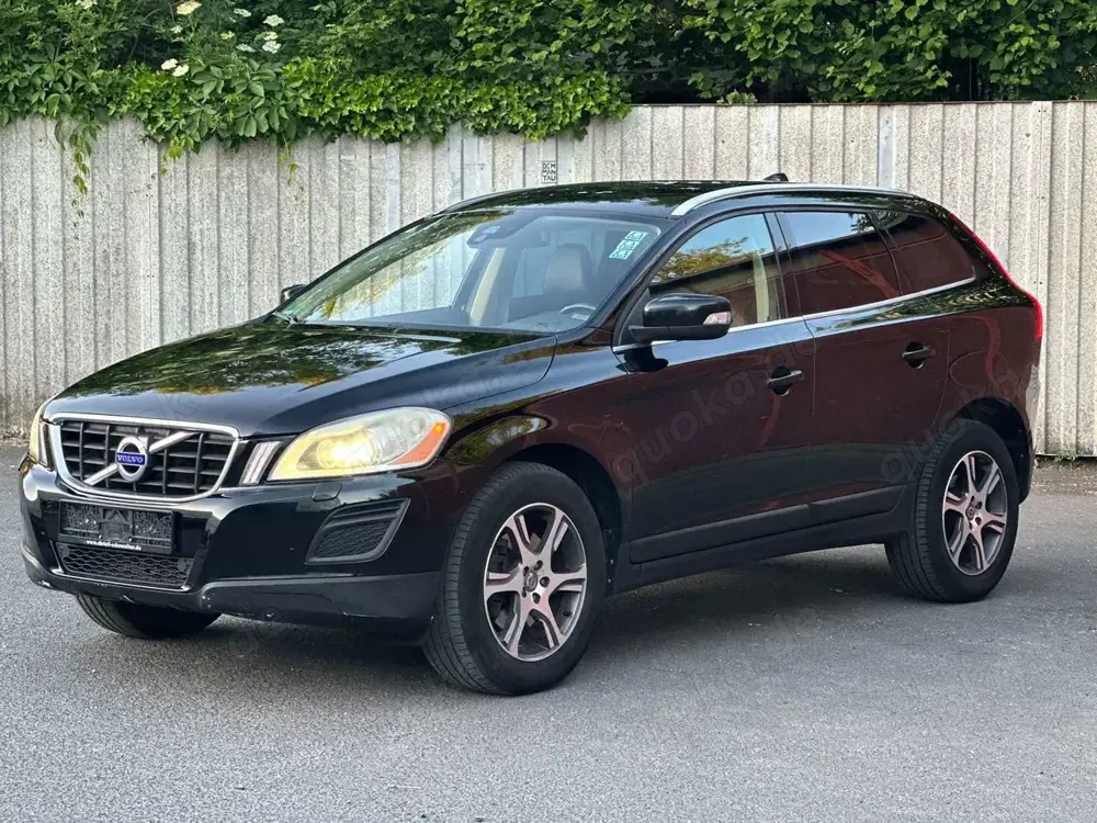 Volvo XC60 2,4 Diesel AWD Geartronic Summum Euro5