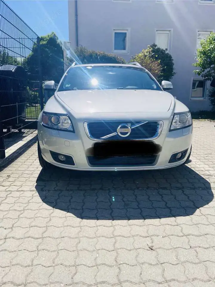 Volvo V50 DPF D2 RDesign