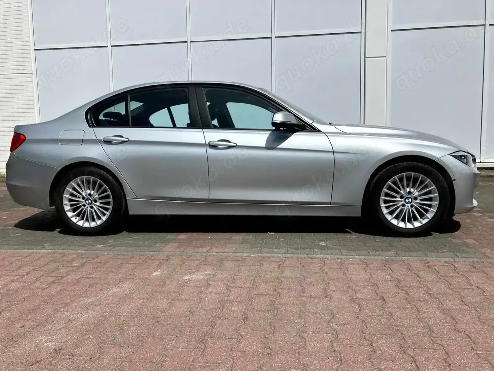 BMW 320 320i Modern Line, Automatik, Edelholzinterieur