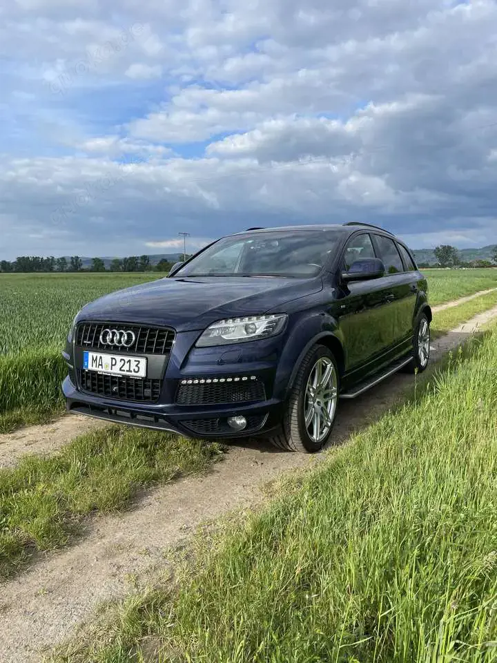 Audi Q7 4.2 TDI DPF quattro tiptronic