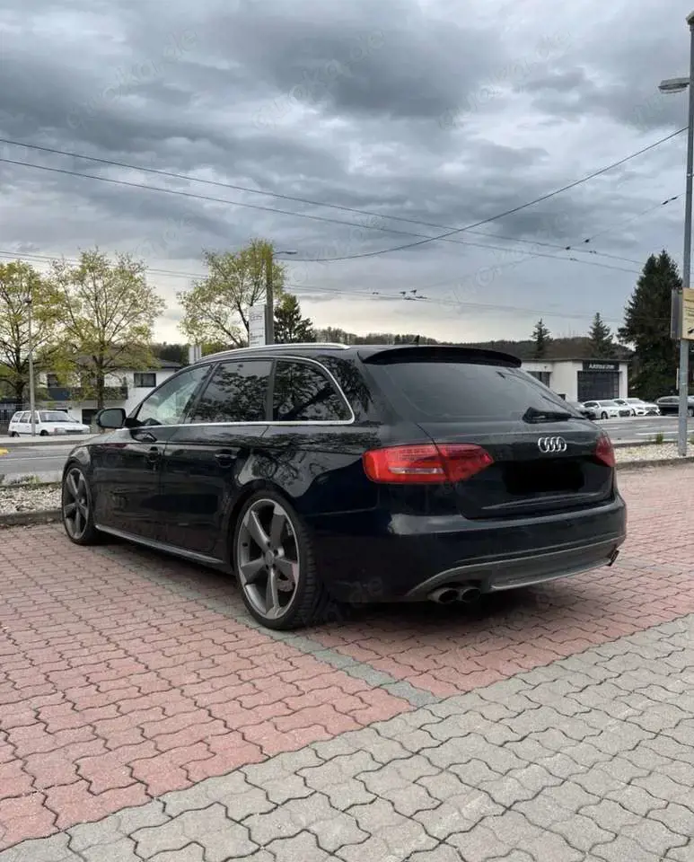 Audi S4 Avant S tronic