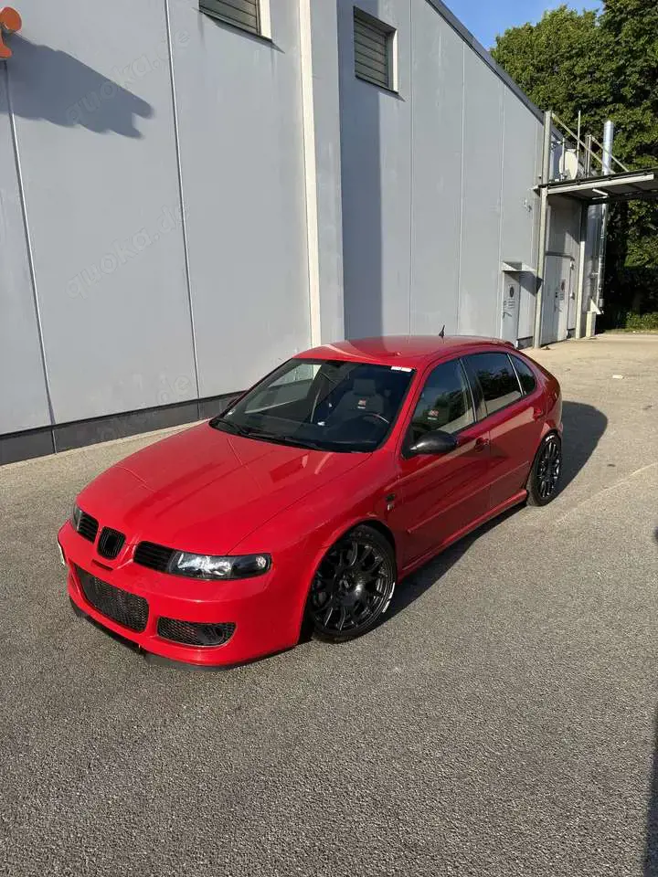 SEAT Leon 1.8 20V Turbo Cupra R