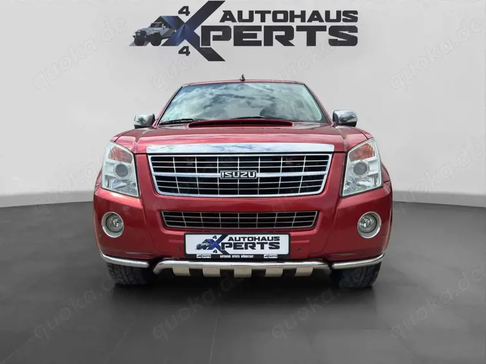 Isuzu D-Max D-MAX 3.0TD Aut. DOUBLECAB | CUSTOM | 3 TO | 4WD Isuzu D-Max D-MAX 3.0TD Aut. DOUBLECAB | CUSTOM | 3 TO | 4WD