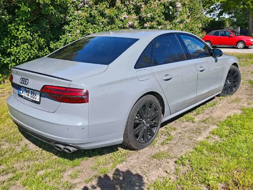 Audi S8 S8 plus