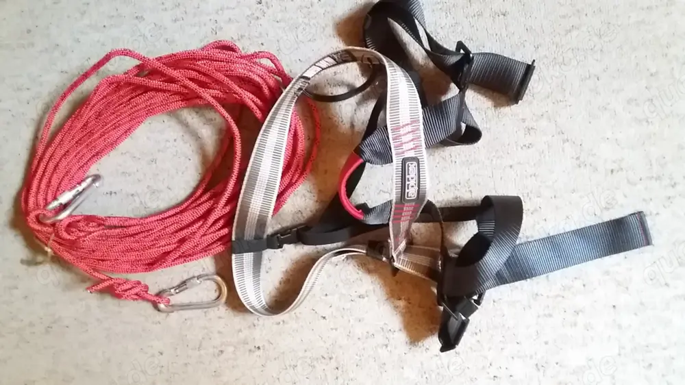 Rettungsgurt Abseilgurt Sicherungsgurt unisex mit 20 m Seil u. zwei 10 mm Karabinern