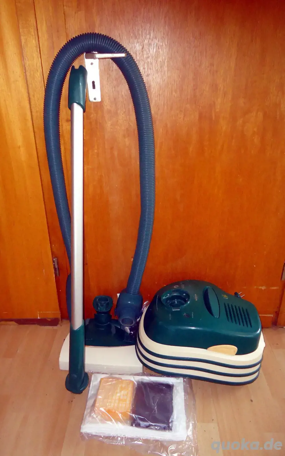 Vorwerk tiger 260 mit garantie und Zubehör Zubehör  , OVP 
